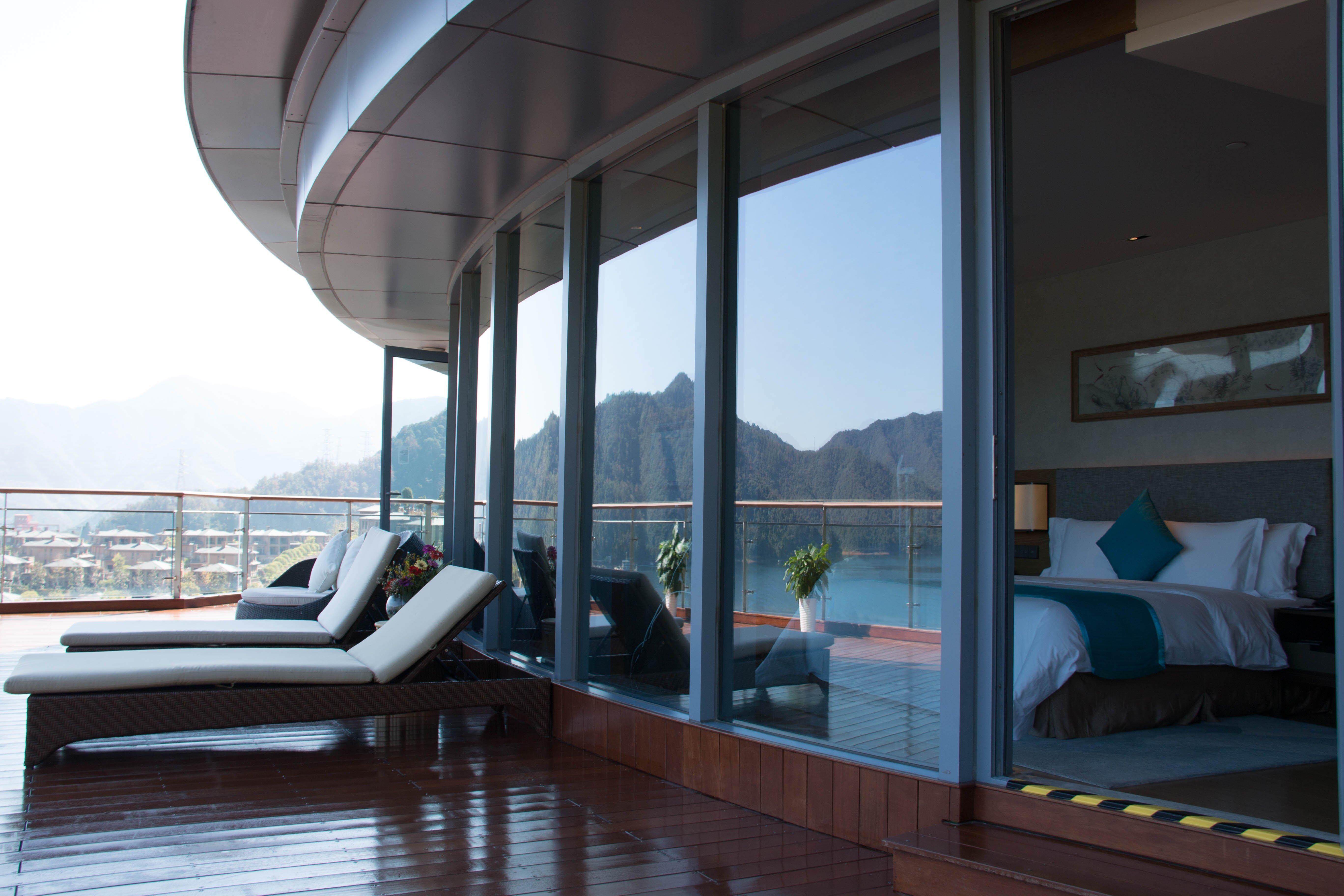 Crowne Plaza Hangzhou Thousand Island Lake By Ihg Jiande Bagian luar foto